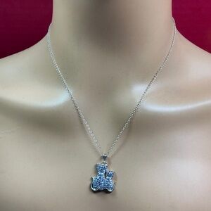 JCM Sterling Silver 2 Cat crystal pendant. 19 inches long